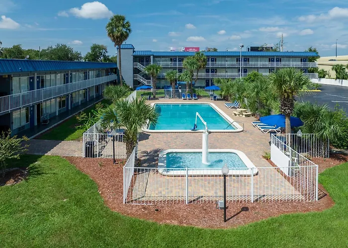 Days Inn By Wyndham Orlando Downtown